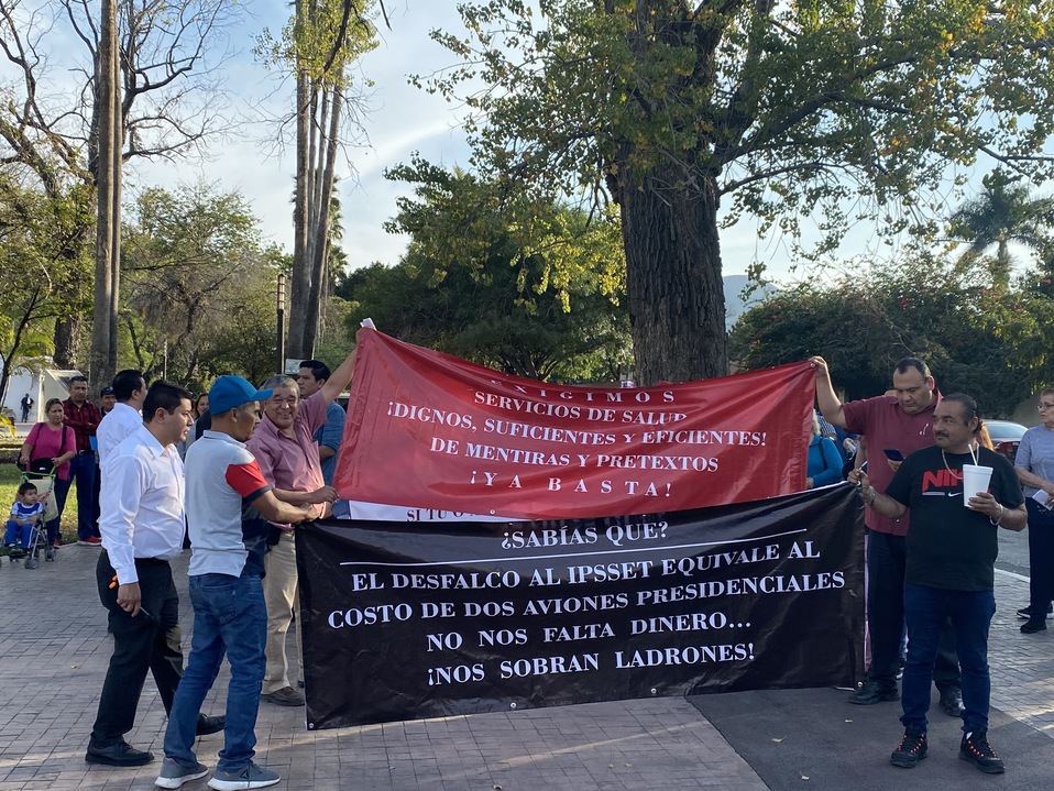 Trabajadores de Salud se manifestaron.