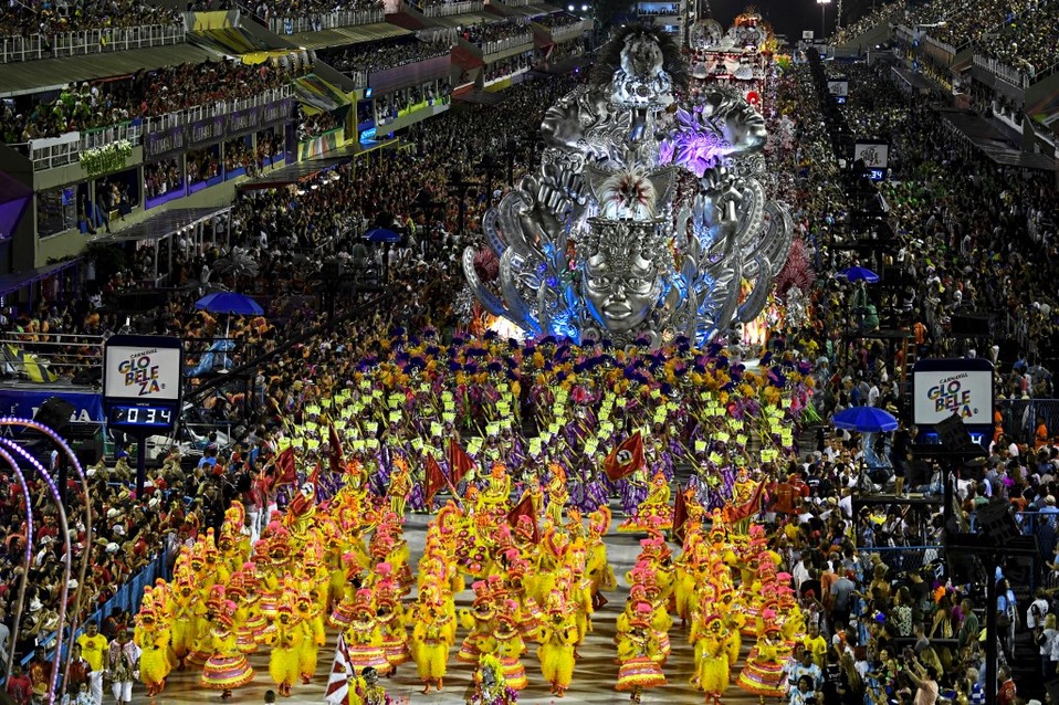 El carnaval del Río de Janerio comenzó el 21 de febrero y terminará este miércoles 26. (AFP)