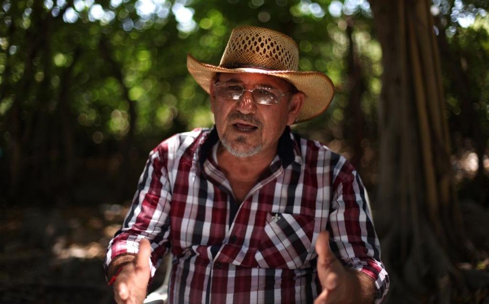 El 24 de febrero de 2013 Hipólito Mora y José Manuel Mireles anunciaron el surgimiento de los grupos de autodefensa. (Archivo)