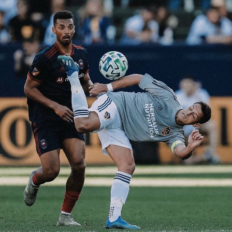 Javier Hernández, en pretemporada con el LA Galaxy (Twitter: @LAGalaxy)