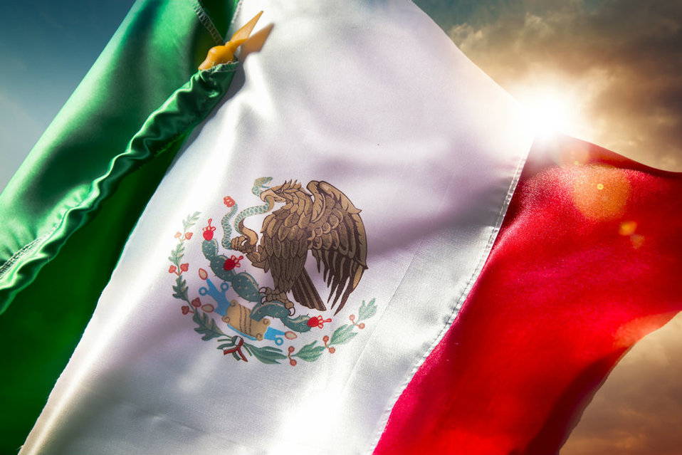 Todos los 24 de febrero, los mexicanos celebran el Día de la bandera