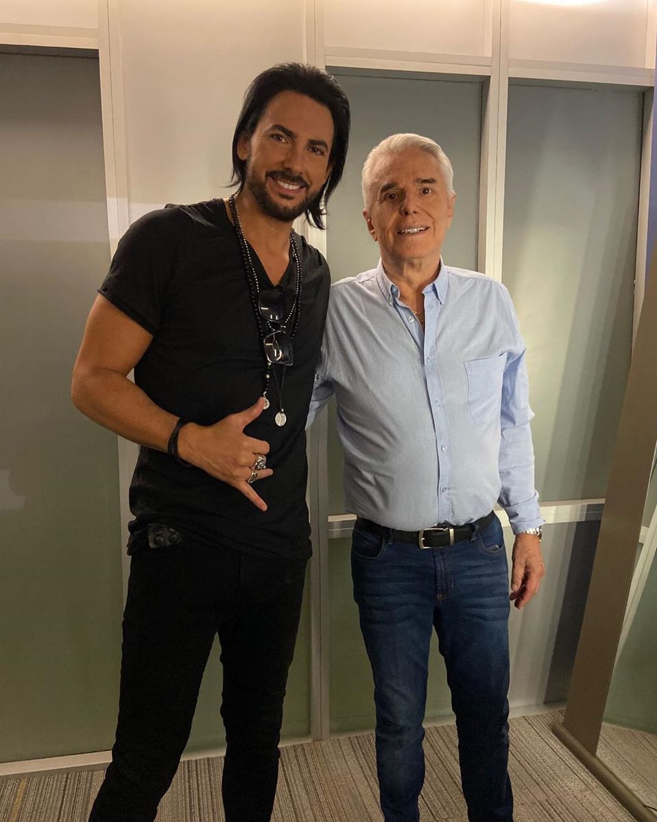 Beto Cuevas sale en defensa de Enrique Guzmán (Instagram: iambetocuevas).