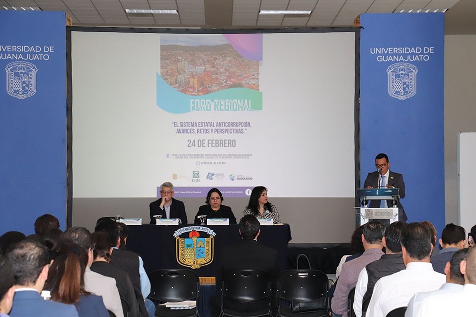 El Foro se realizó en los Espacios Magnos de la Sede Marfil