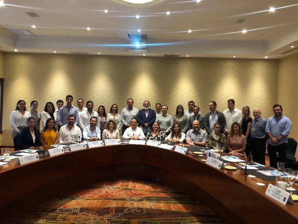 El gobernador Carlos Joaquín preside el comité organizador de Quintana Roo para Cumbre Mundial de la WTTC 2020 (especial)