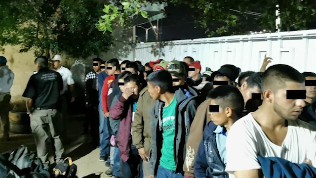 Rescatan a 76 migrantes en Chiapas