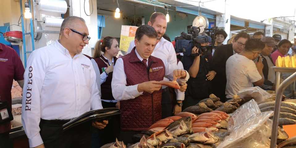 Ricardo Shieffield, presidente del organismo en "La Viga". (Eduardo de la Rosa)