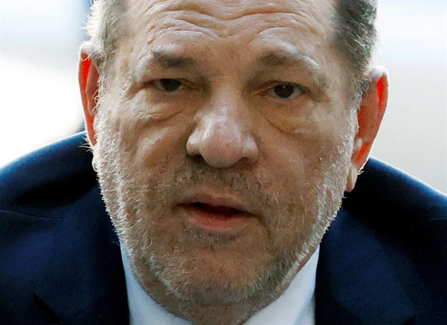 Trasladan a Harvey Weinstein a un hospital tras ser declarado culpable (EFE).