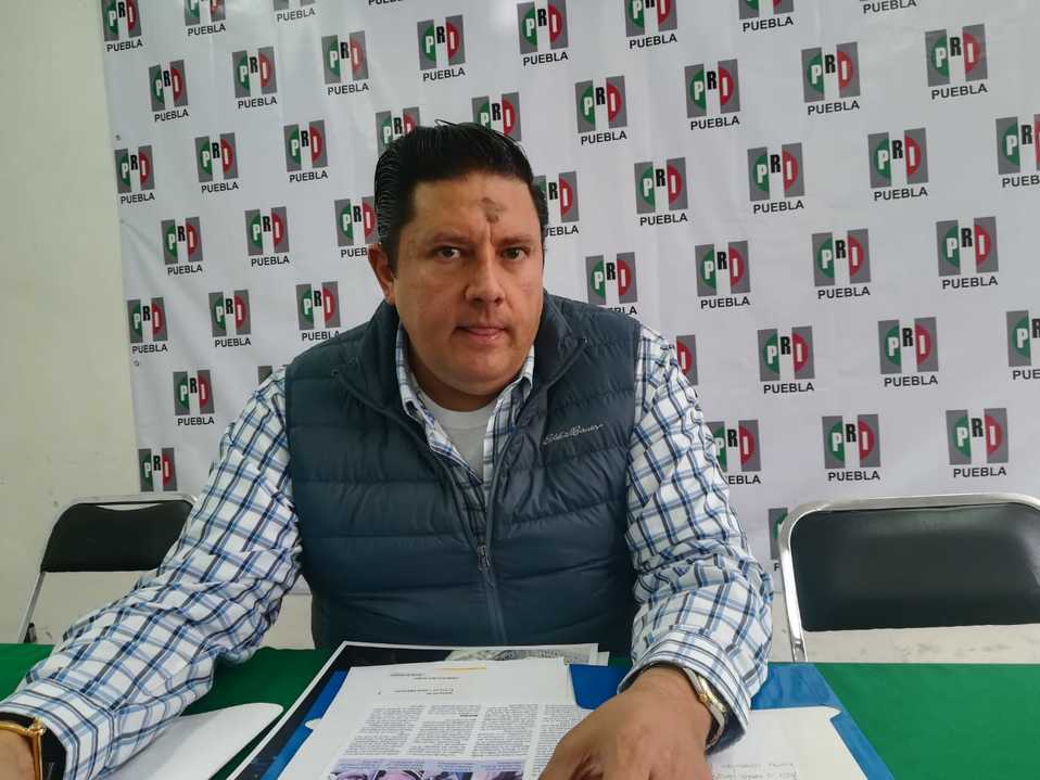 El dirigente del PRI del municipio de Puebla, Víctor Manuel Carreto. (Angélica Tenahua)