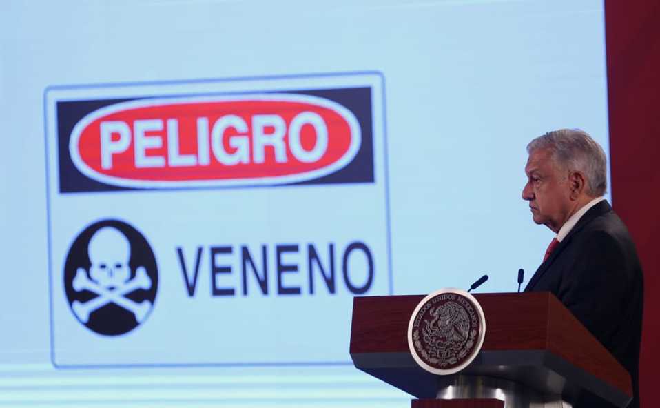 López Obrador presentó un video sobre los peligros del consumo de drogas. (Javier Ríos)