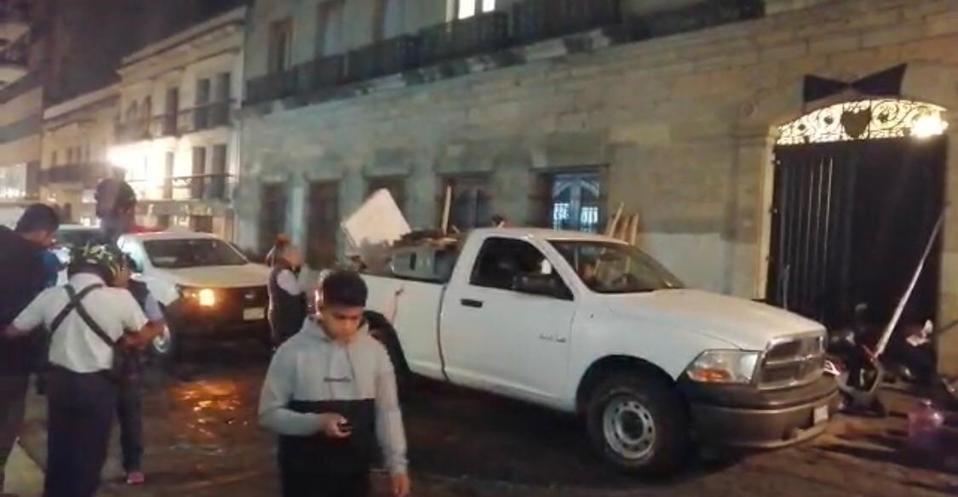 El plantón fue levantado tras llegar a un acuerdo.