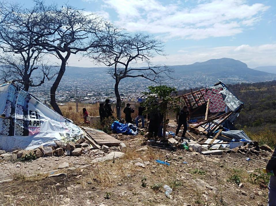 Las casas construidas en la zona fueron destruidas.