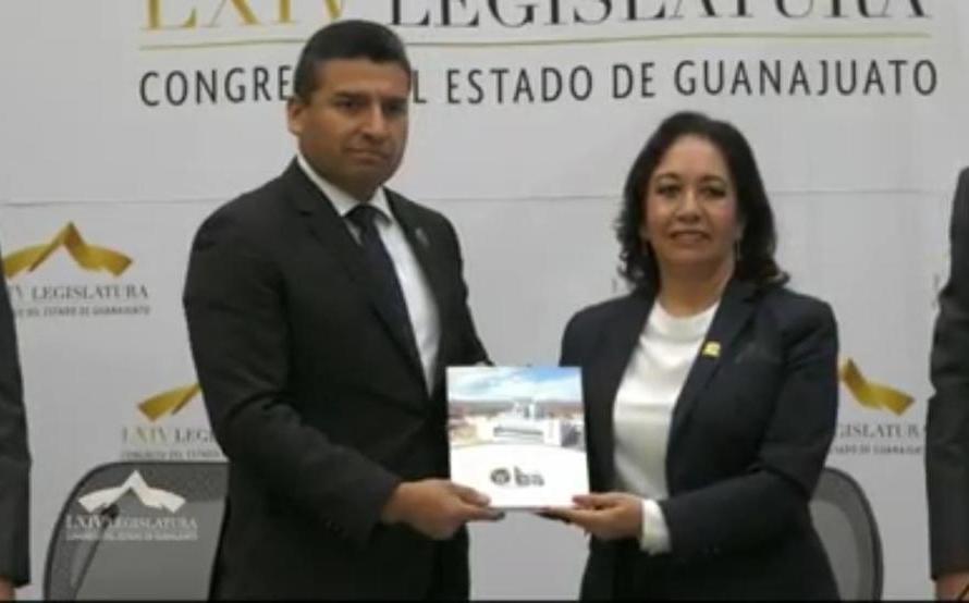 En Guanajuato, fiscal general entrega informe de resultados a congreso ...