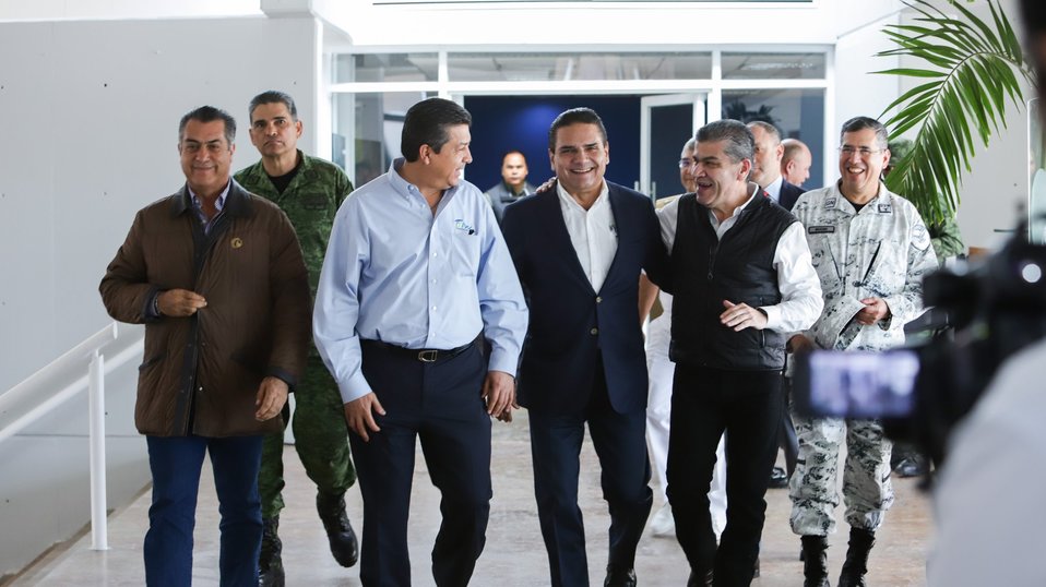 Reunión gobernadores en Tamaulipas con gabinete de seguridad (Foto/Vía Twitter)