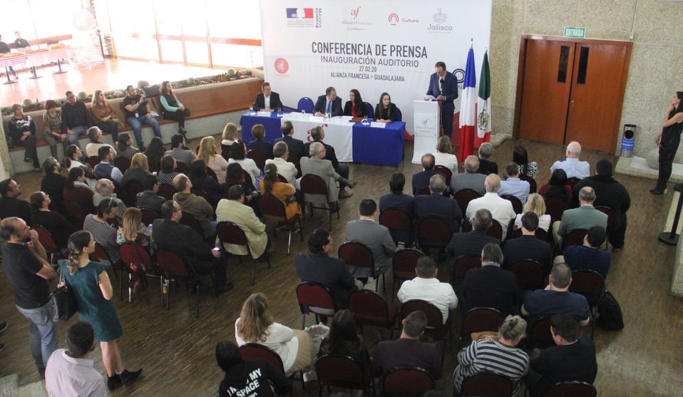 Inauguran auditorio de la Alianza Francesa de Guadalajara con instalaciones renovadas (Cortesía)