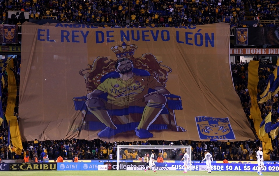 Olympique de Marsella reconoce a la afición de Tigres (Imago7)