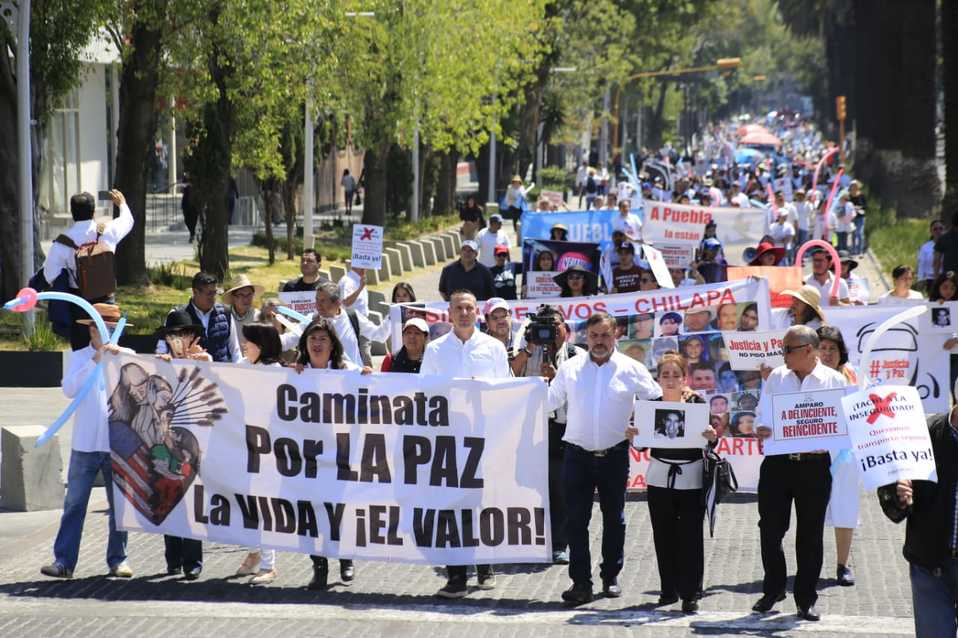 "Vemos los mismos crímenes, diferentes escenarios y personas, pero es el mismo dolor que destroza a familias enteras" (Andrés Lobato)