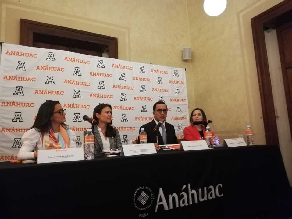 Los estudiantes están tomando un papel fundamental para que inicie un cambio en la entidad: Rector de Universida Anáhuac. (Jaime Zambrano)