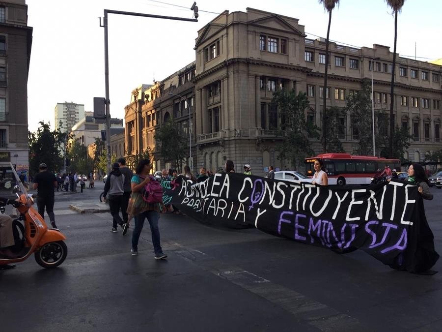 Asamblea Feminista Plurinacional de Chile protestan en Santiago (EFE).