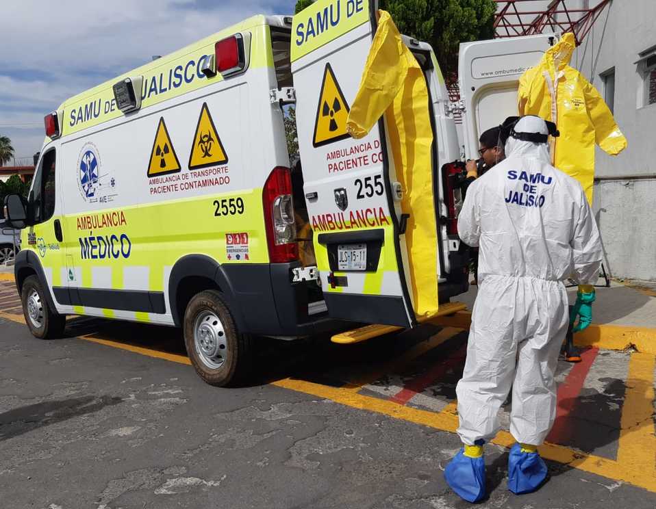Ambulancia para trasladar a pacientes de coronavirus (Cortesía)