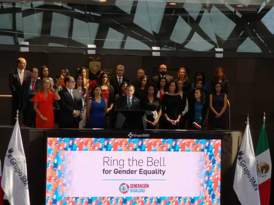 BMV participa en el Ring the Bell for Gender Equiality (Especial)