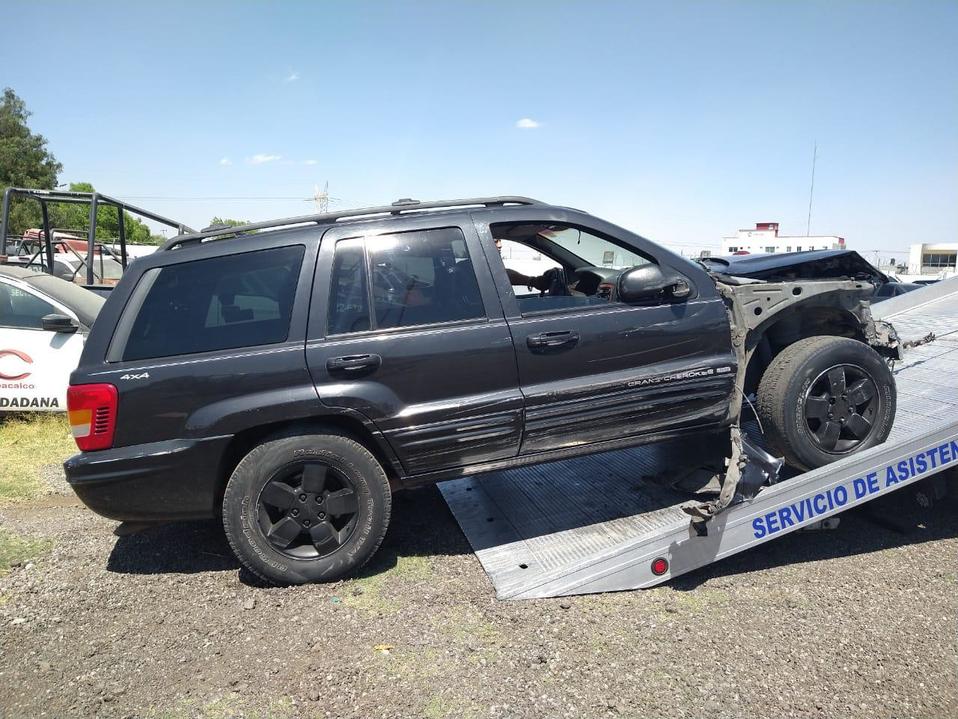 El percance se registró en la avenida Zarzaparrillas. (Especial)