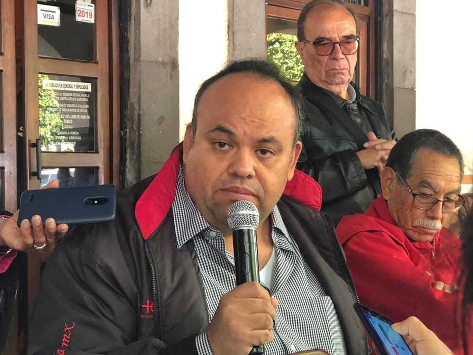 El dirigente nacional del STE, Carlos Jonguitud Carrillo, abre las puertas a simpatizantes del SNTE para la unificación. (Especial)