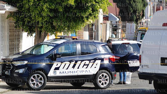 Hallan restos humanos y 2 cadáveres en Puebla