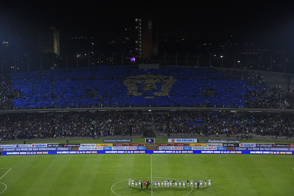 El mosaico de la afición de Pumas en el Olímpico Universitario (Imago 7)