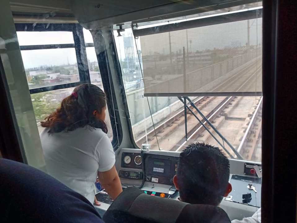 Semanas atrás, el director de Metrorrey había anunciado que se incluirían mujeres choferes de Metro. Foto: Carolina León.