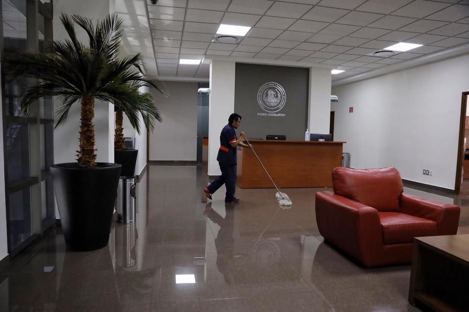 Así se vivió el paro de mujeres en el Congreso de Hidalgo. (Jorge Sánchez)