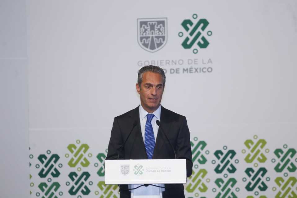 Carlos Slim Domit durante el evento "Ciudad de Innovación y Derechos, Compromiso para la Inversión y el Empleo" (Araceli López)