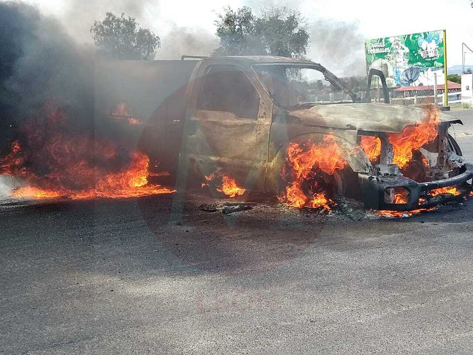 Incendian carros