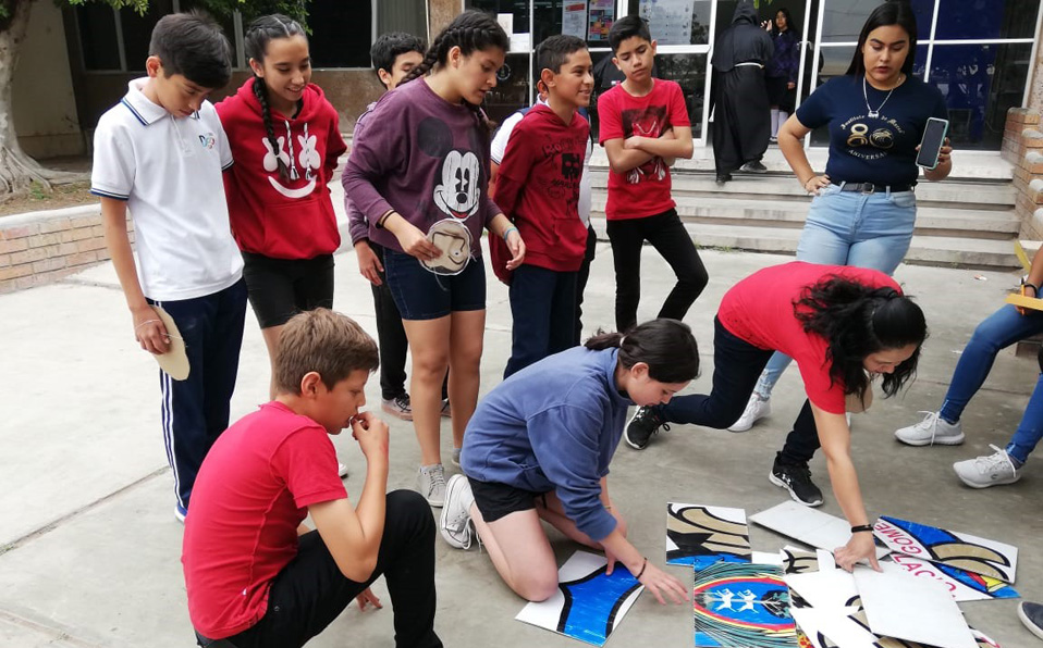 El rally de conocimientos pone a prueba a los alumnos en diferentes temas que se ven en clase. (Claudia Luévano)