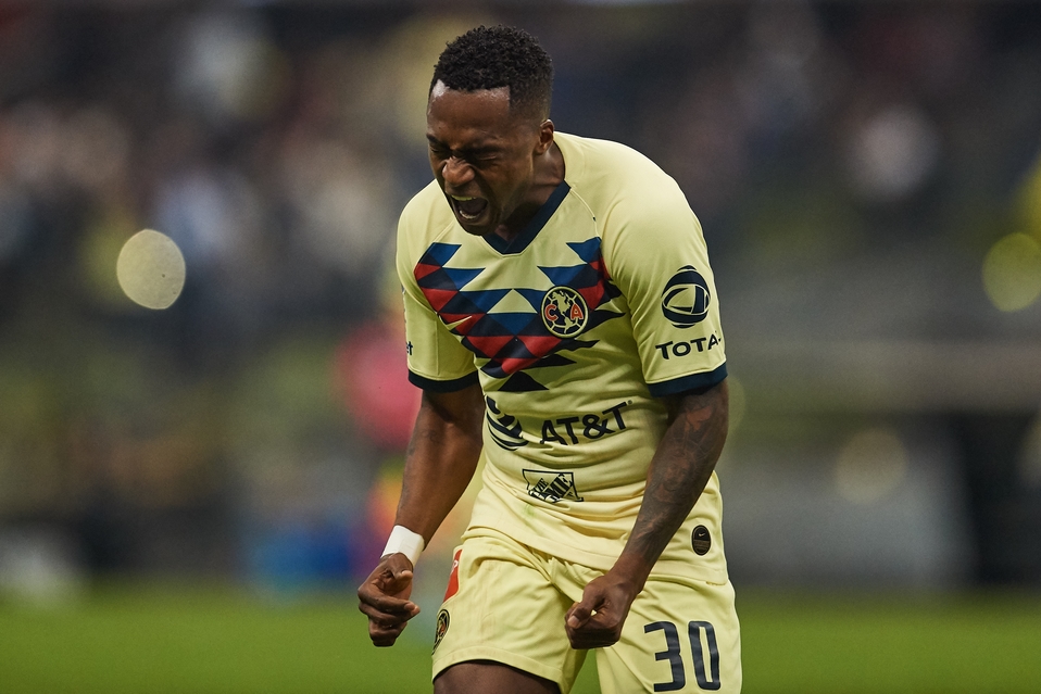 Renato Ibarra es despedido de América tras golpear a su esposa (Mexsport)