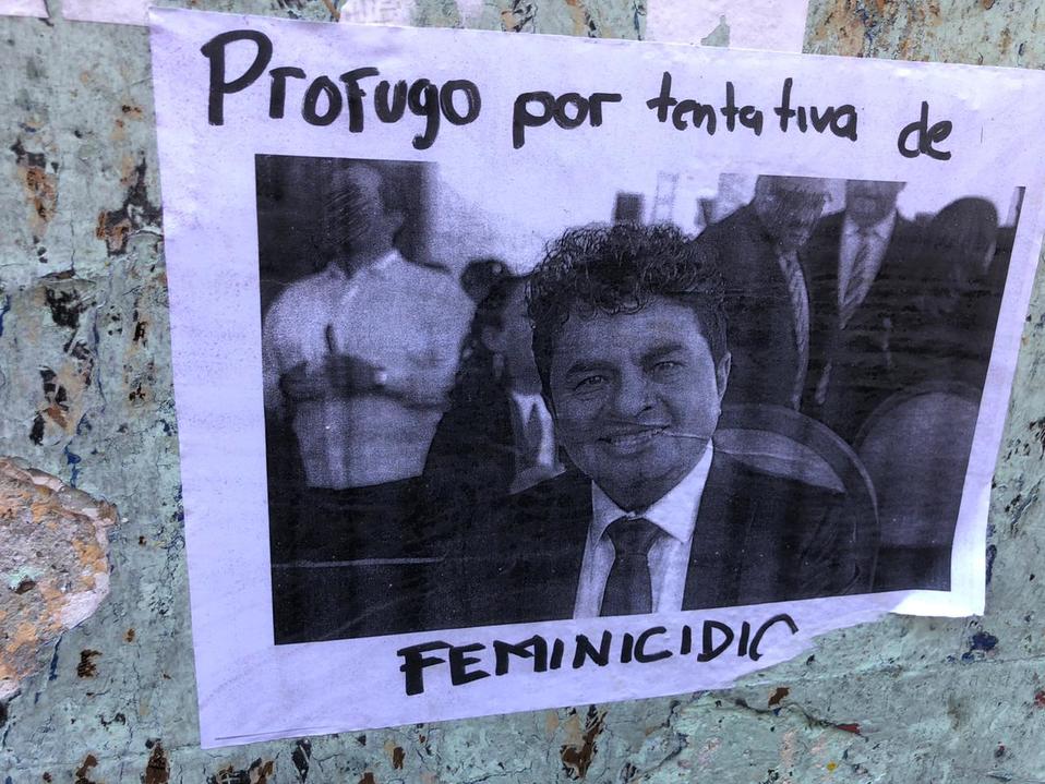 Los carteles fueron colocados en el centro histórico de la ciudad. (Óscar Rodríguez)