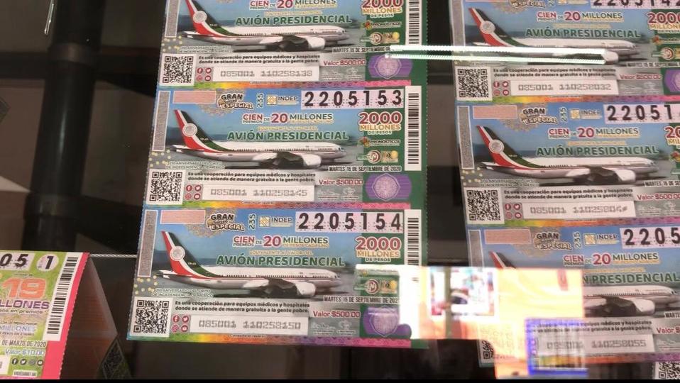En Oaxaca ya se venden los cachitos para rifa del avión presidencial (Óscar Rodríguez)