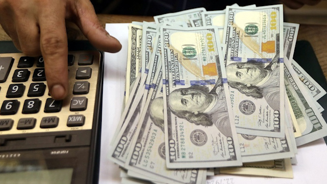 Peso se hunde a mínimo histórico por temor a coronavirus
