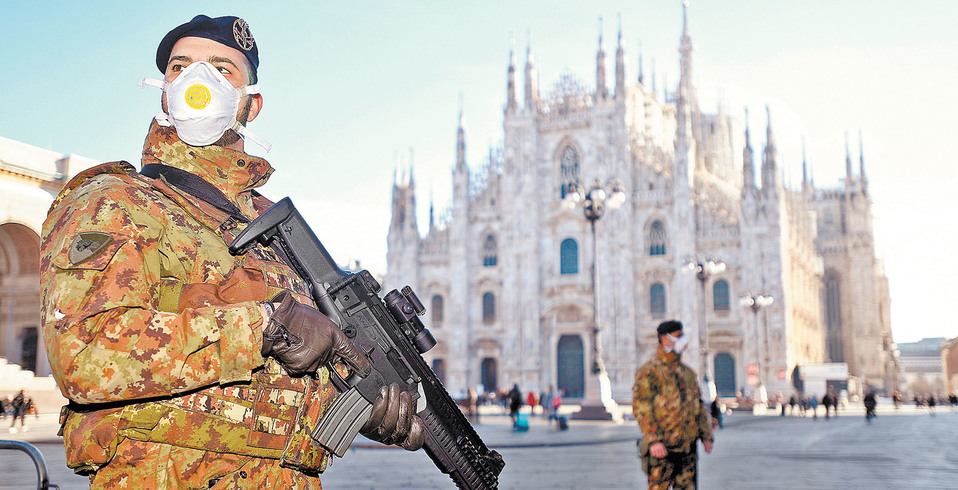 Despliegue militar en la catedral de Milán. (Reuters)