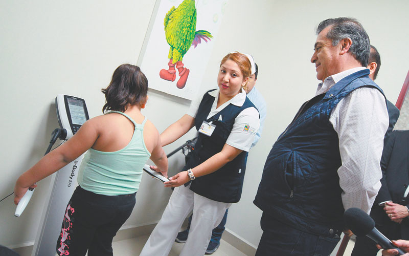 El gobierno estatal inauguró ayer el Centro de Prevención y Tratamiento de la Obesidad Infantil. (Especial)