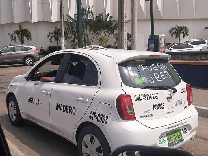 Conductores de transporte protestan contra Uber y DiDi: Tamaulipas )Joaquín López