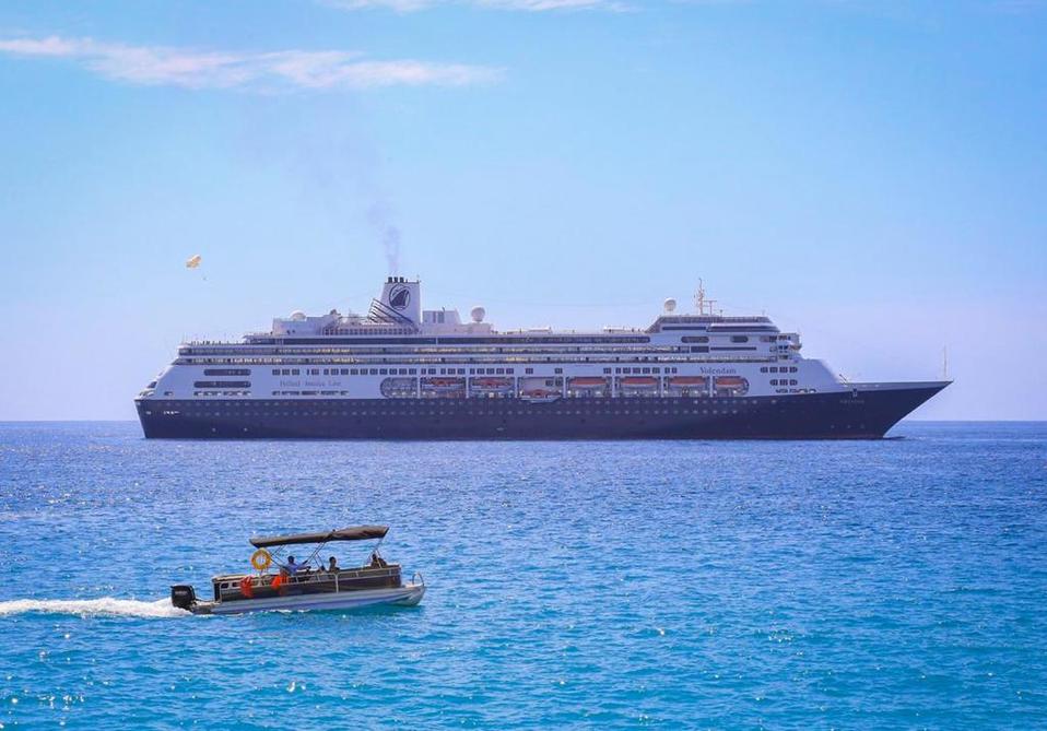 Los cruceros estarán suspendidos al menos un mes. (Margarita Rojas)
