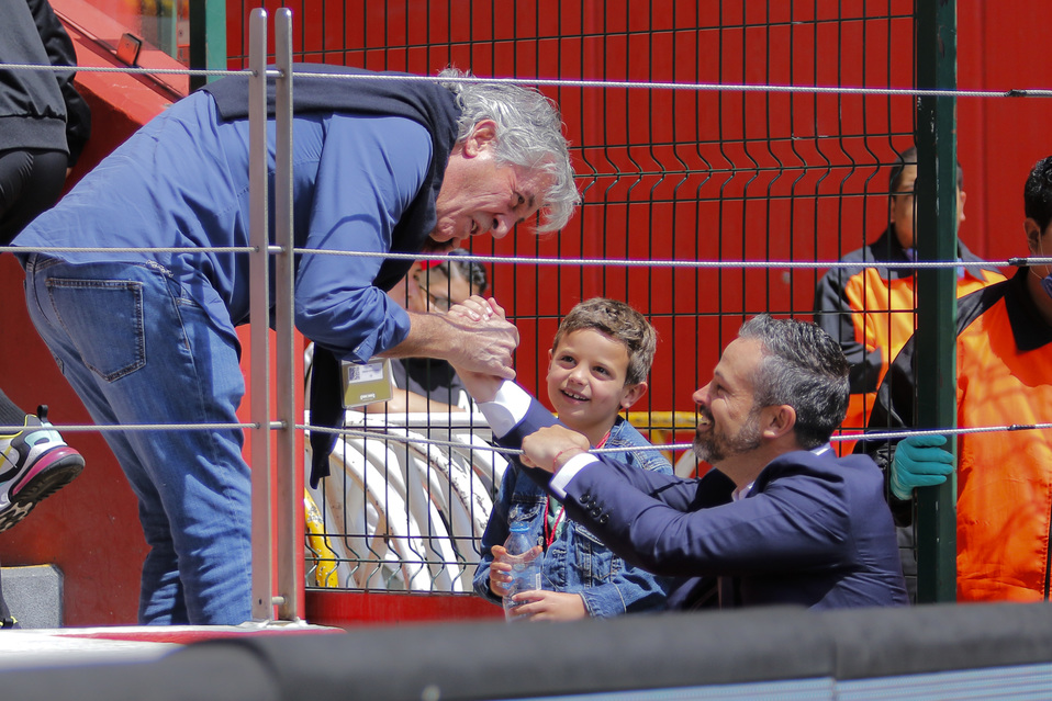 Rafa Puente Jr. celebra su primer triunfo en Atlas con su padre (Imago7)