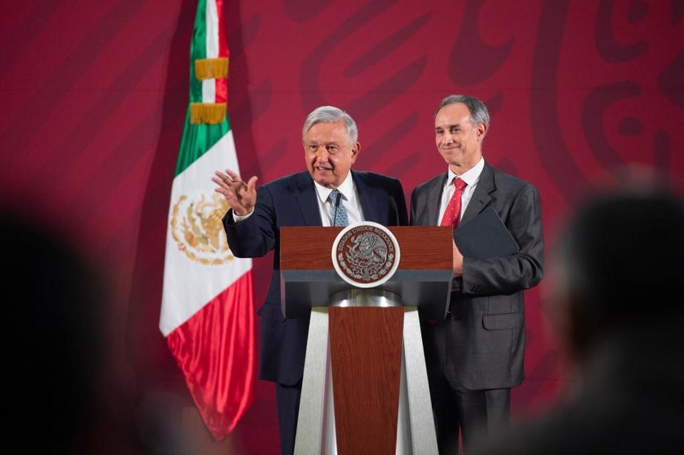 El Presidente y el subsecretario de Salud, Hugo López-Gatell (Presidencia)