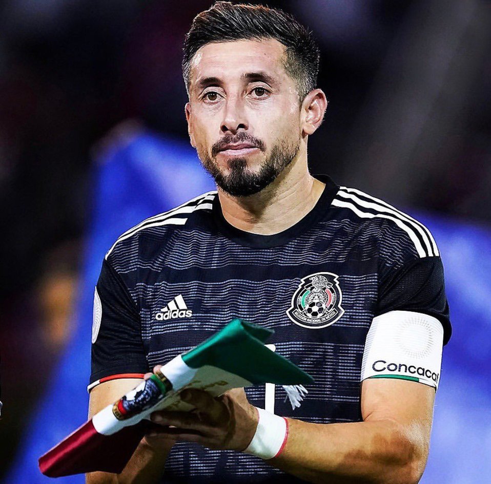 Héctor Herrera, con la camiseta de la selección mexicana (Twitter @HHerreramex)