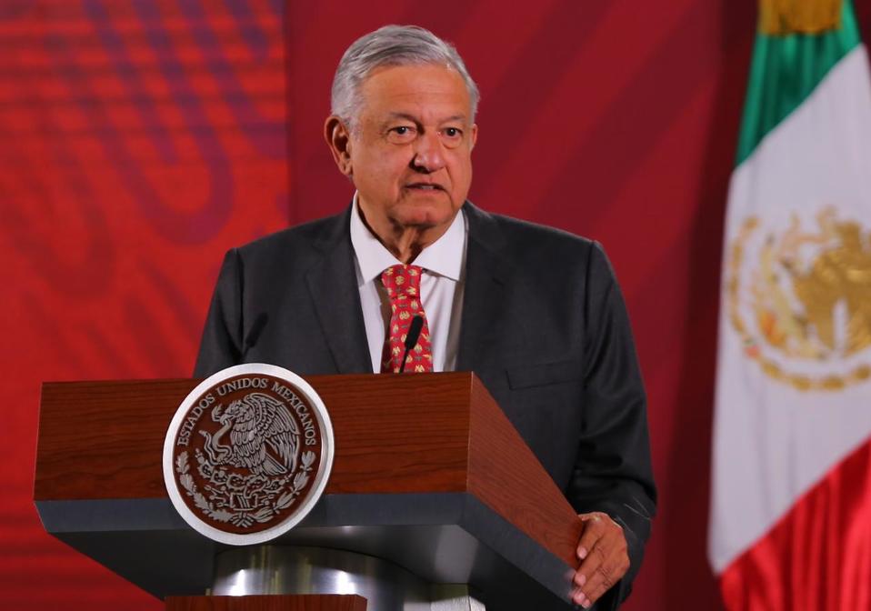 López Obrador dedicará dos días a infromar los  avances del aeropuerto. (Héctor Téllez)