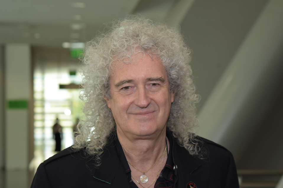 Brian May pide que respeten la cuarentena para salvar vidas (Shutterstock).