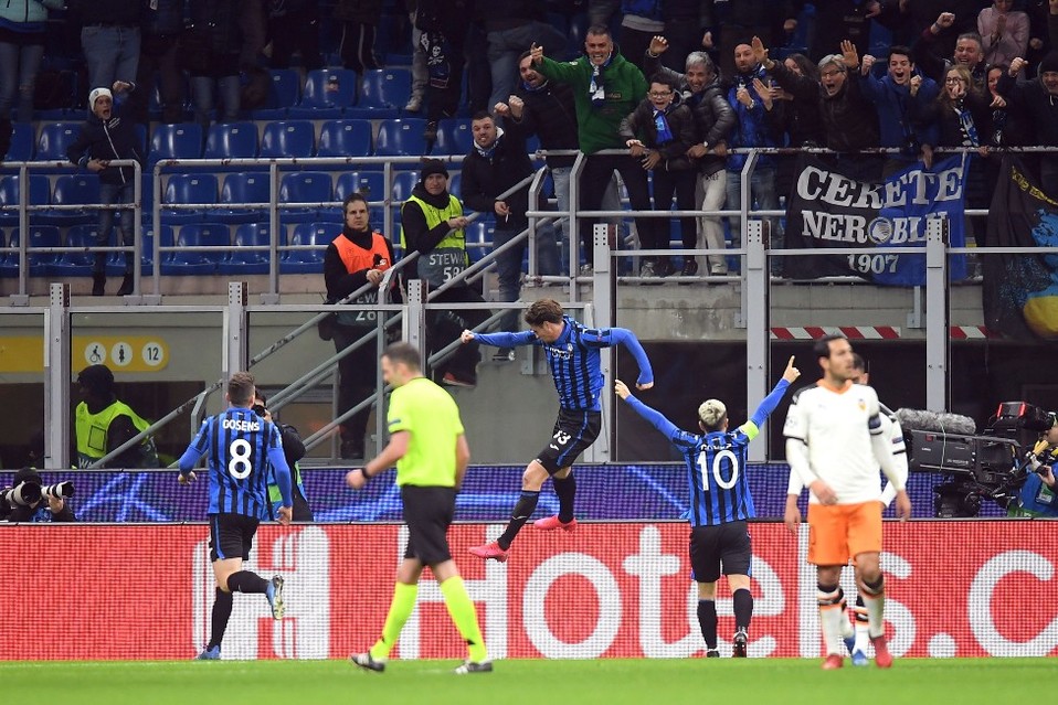 Atalanta vs Valencia en Champions League (Reuters)