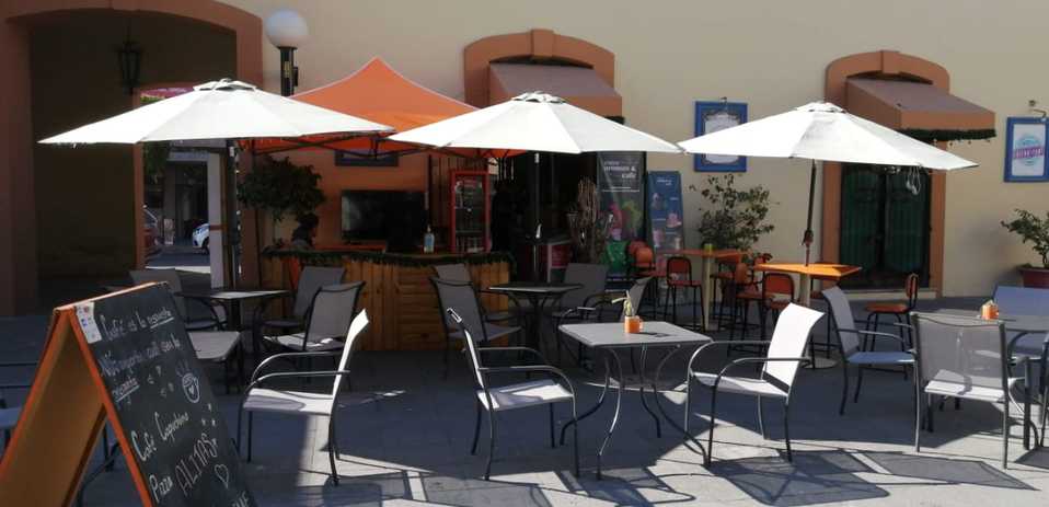 El sector gastronómico local se apoyará de los servicios a domicilio y algunos otros esquemas como vales de regalo y promociones. (Apolonia Amayo)