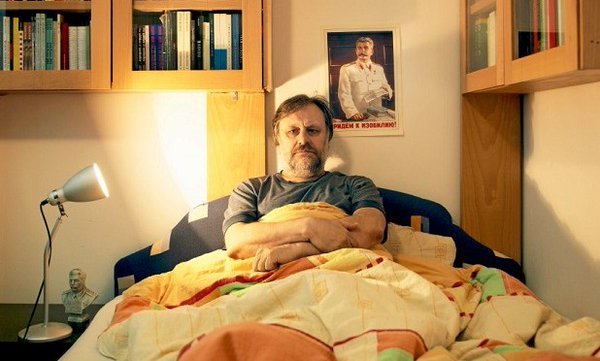 Žižek: "No podemos escapar de la carga de responsabilidad que hay en el Destino" (Especial).