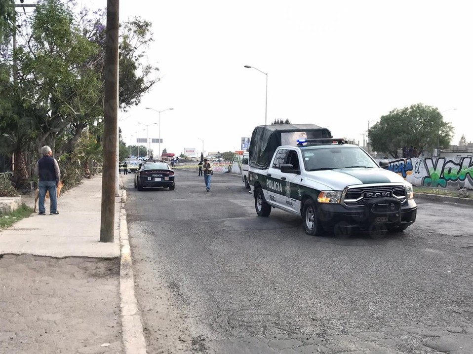 Un policía le disparó a tres presuntos ladrones tras asalto en transporte público | Jorge Becerril